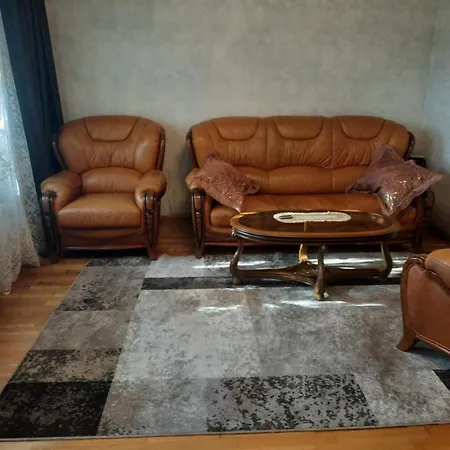 Dom wakacyjny House *